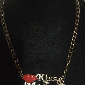 Kiss & Makeup Necklace.